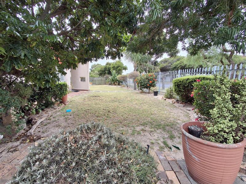 3 Bedroom Property for Sale in Bothasig Western Cape